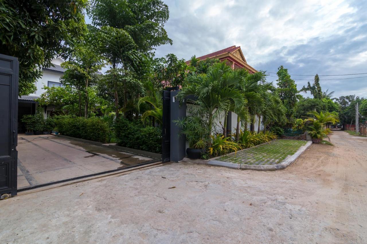 Mudita Villa Siem Reap Buitenkant foto